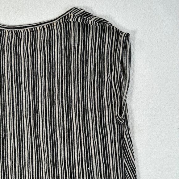 W5 Stripe Knit Cap Sleeve Twist Front Round Neck Top Women's Medium Black White - Picture 10 of 10